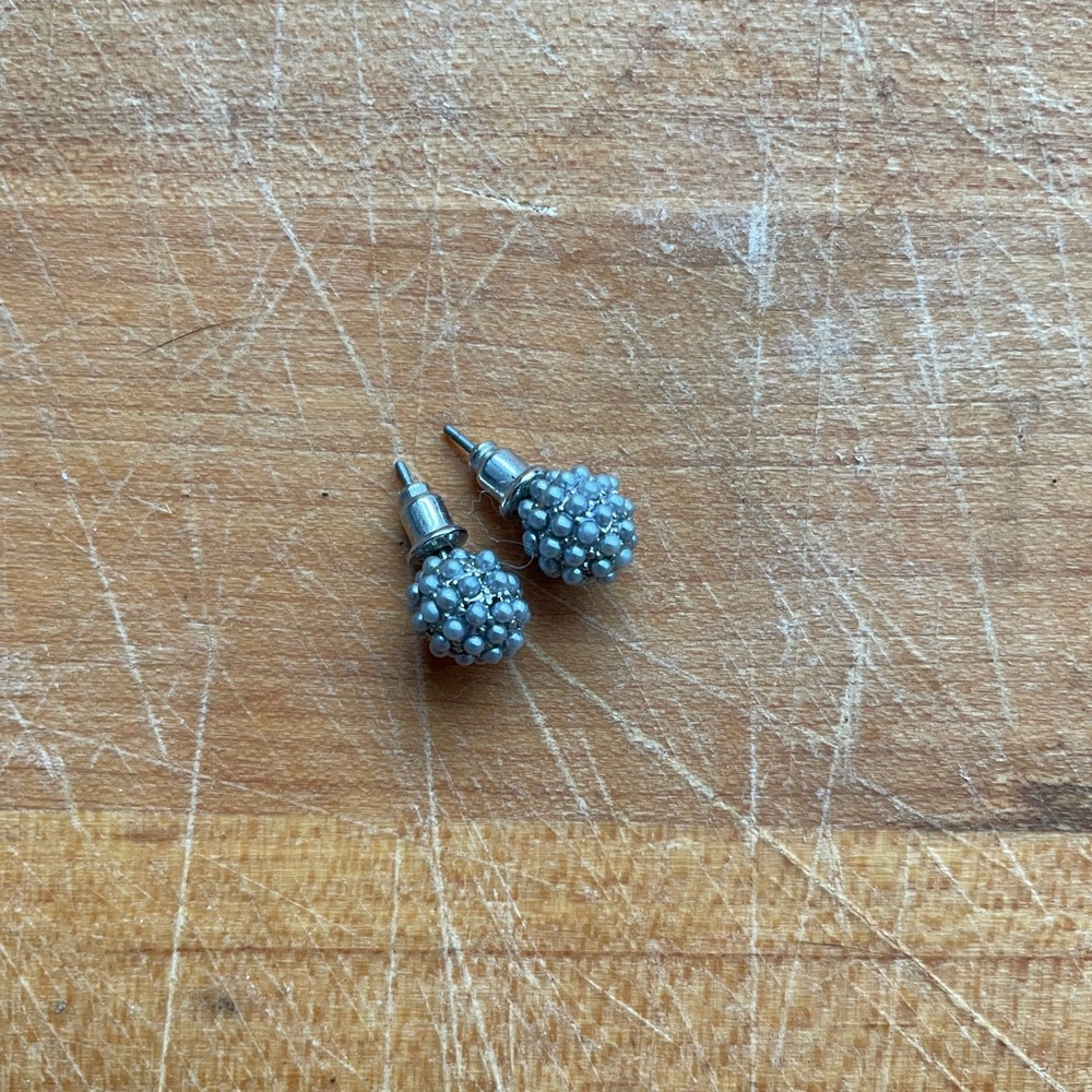 Pearly studs